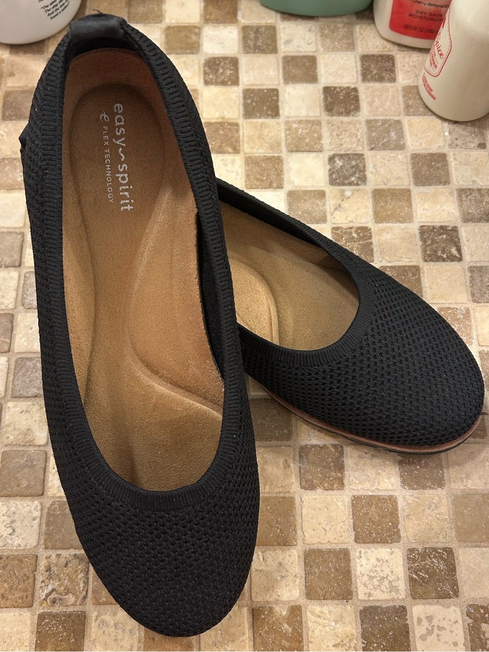 Easy Spirit Women's Black Mesh Flats 10W